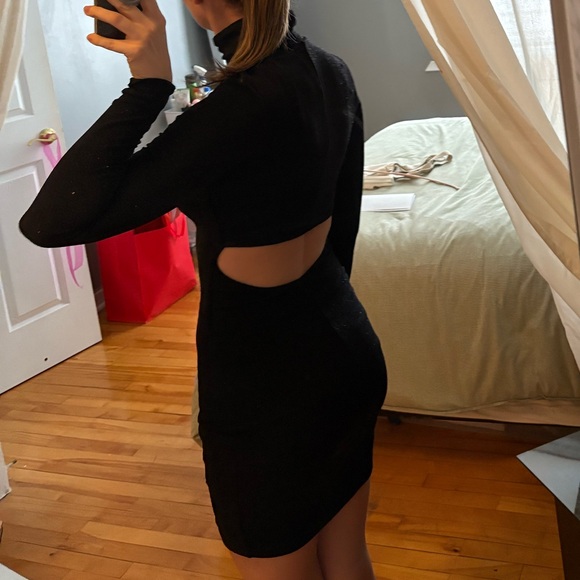 H&M shiny dress - Picture 4 of 4